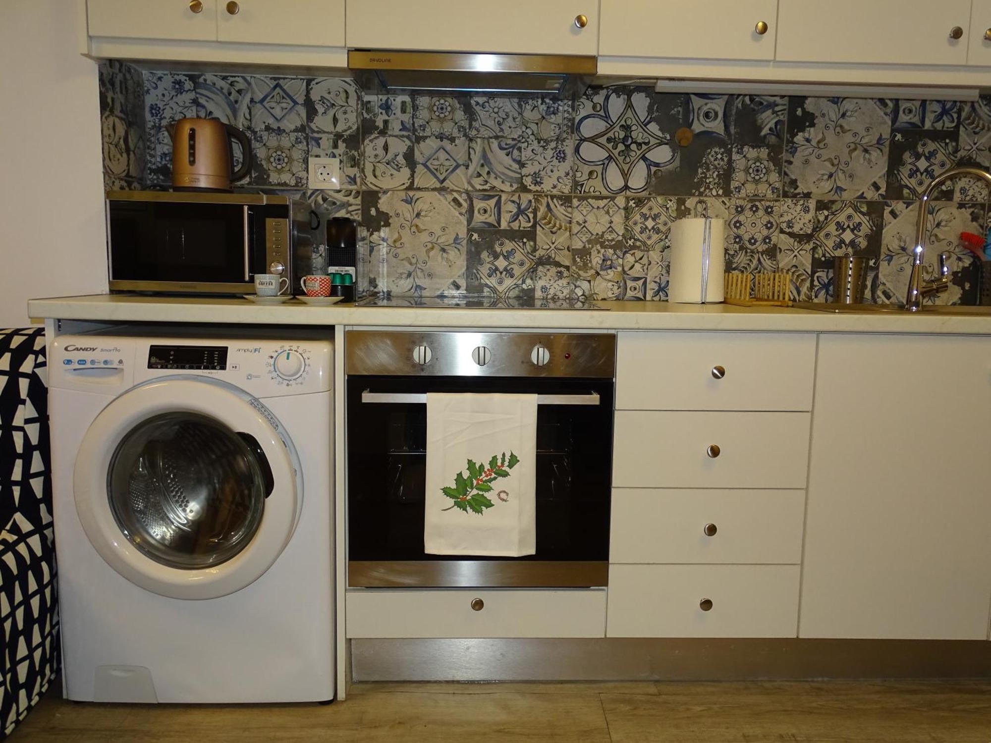 Apartamento Stylish, Comfortable, Basement Loft-like With Amenities *