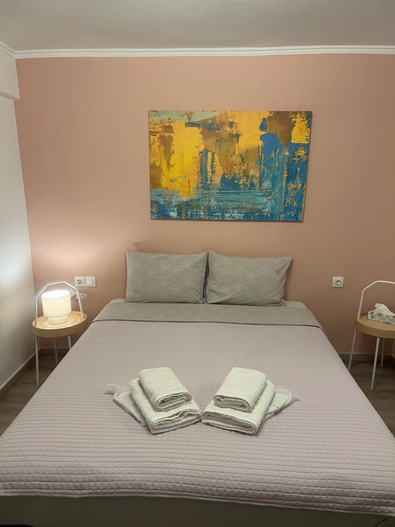 Stylish, Comfortable, Basement Loft-like With Amenities